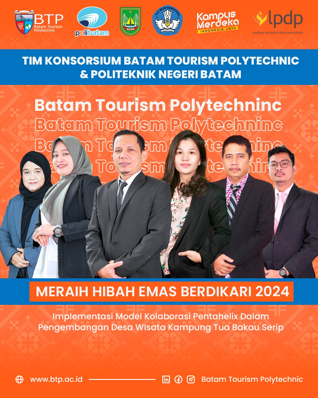 Pemandangan Kampung Tua